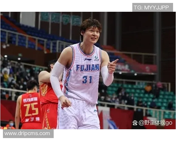 齐麟的崛起与挑战：探索这位新星在篮球界的未来之路